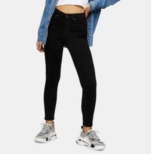 Black Jeans